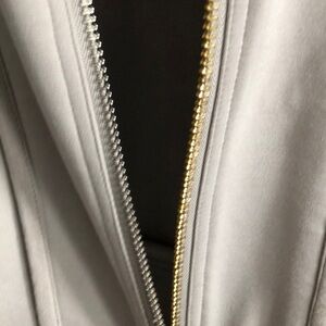Trina Turk mid weight jacket‎ silver gold size 8